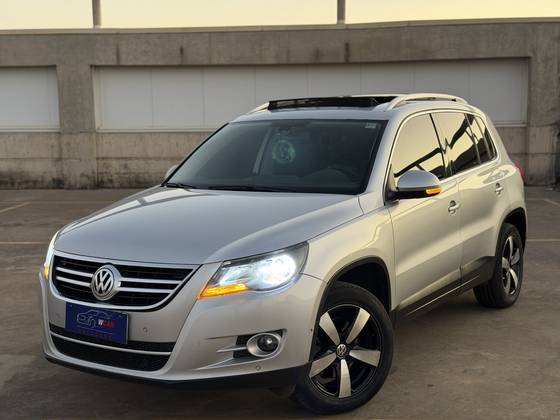 VOLKSWAGEN TIGUAN 2.0 TSI 16V TURBO GASOLINA 4P TIPTRONIC VOLKSWAGEN TIGUAN 2.0 TSI 16V TURBO GASOLINA 4P TIPTRONIC